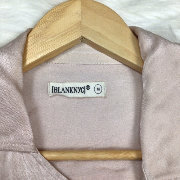 Blank NYC Sheer Lightweight Asymmetric Zip Sheer Moto Jacket Shirt Blush S. - Picture 4 of 8